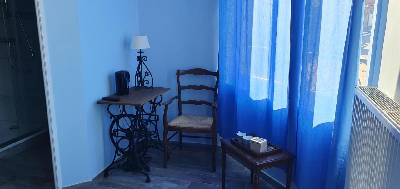 Hotel Restaurant Du Commerce Poulainville المظهر الخارجي الصورة