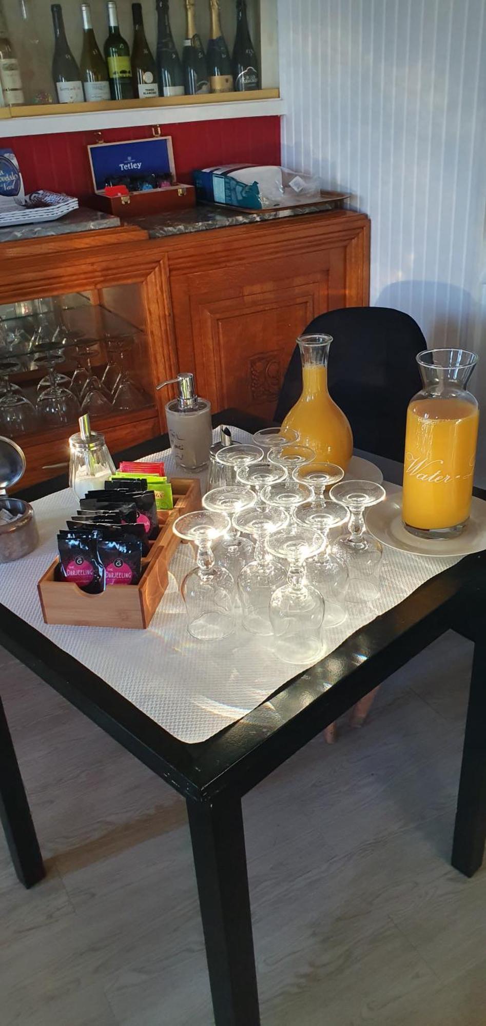 Hotel Restaurant Du Commerce Poulainville المظهر الخارجي الصورة